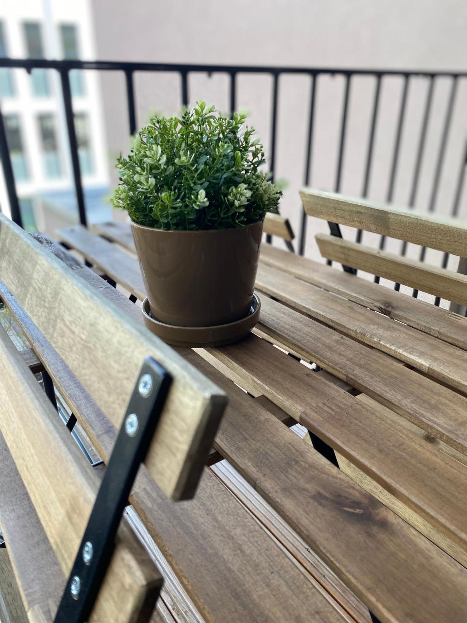 Eiwelhome - Stilvoll, Urban-Ruhig Schlafen, Bahnhofsnah, Balkon Erfurt Exteriör bild